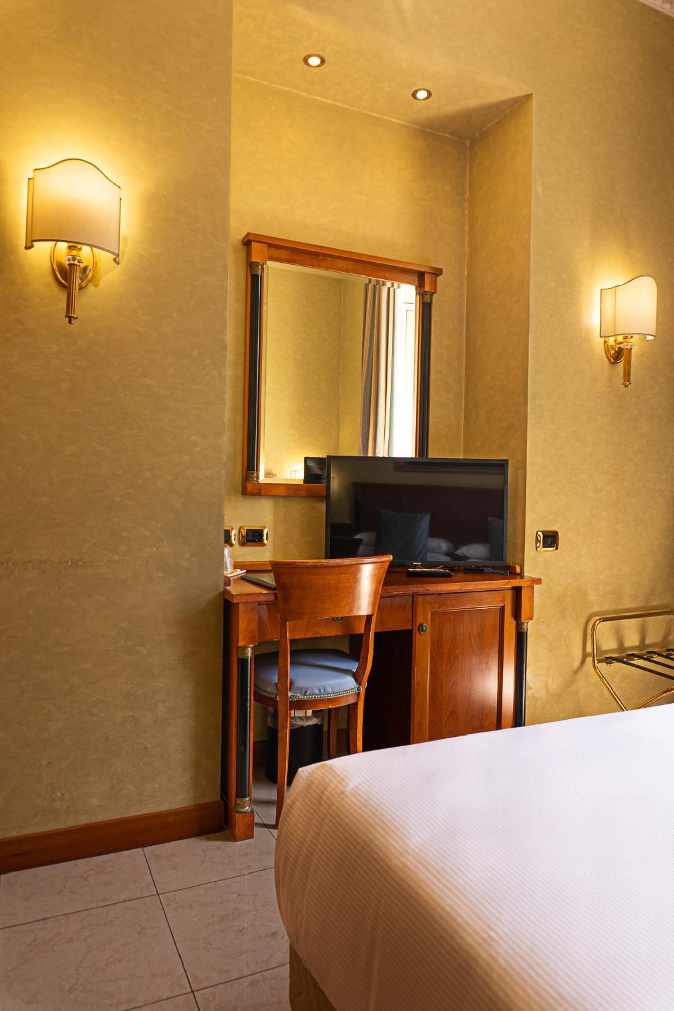 Hotel Miami Roma Esterno foto
